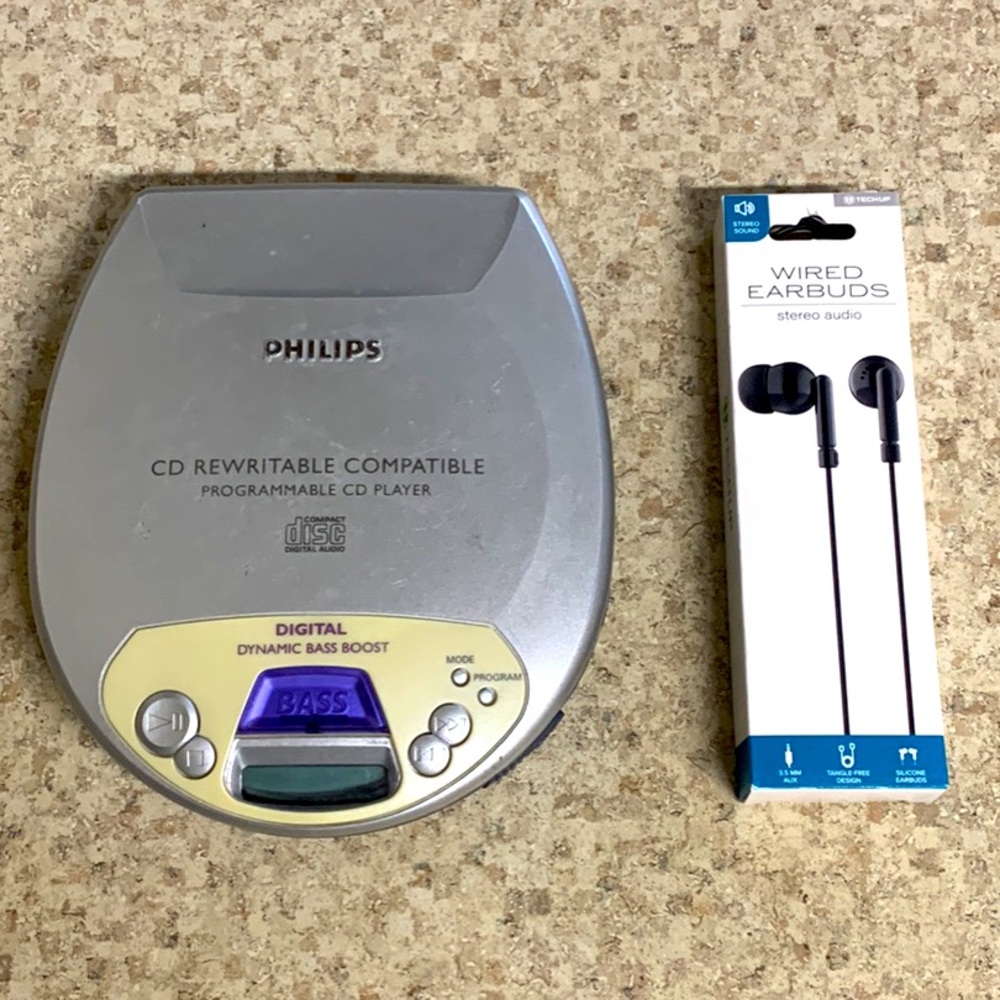 Philips CD Rewritable Compatible Programmable CD Player W/ FREE EARBUDS!